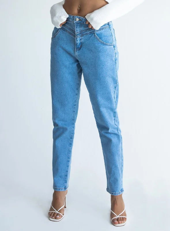 Leila Yolk Mom Denim Jeans