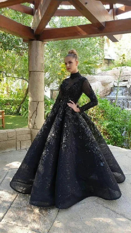 Stunning A-line Tulle Prom Dresses For Wedding | Beautiful Black Lace Ball Gowns For Ladies      S1217