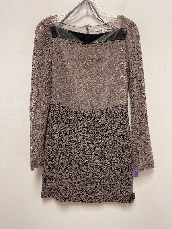 Dress Designer By Diane Von Furstenberg  Size: S