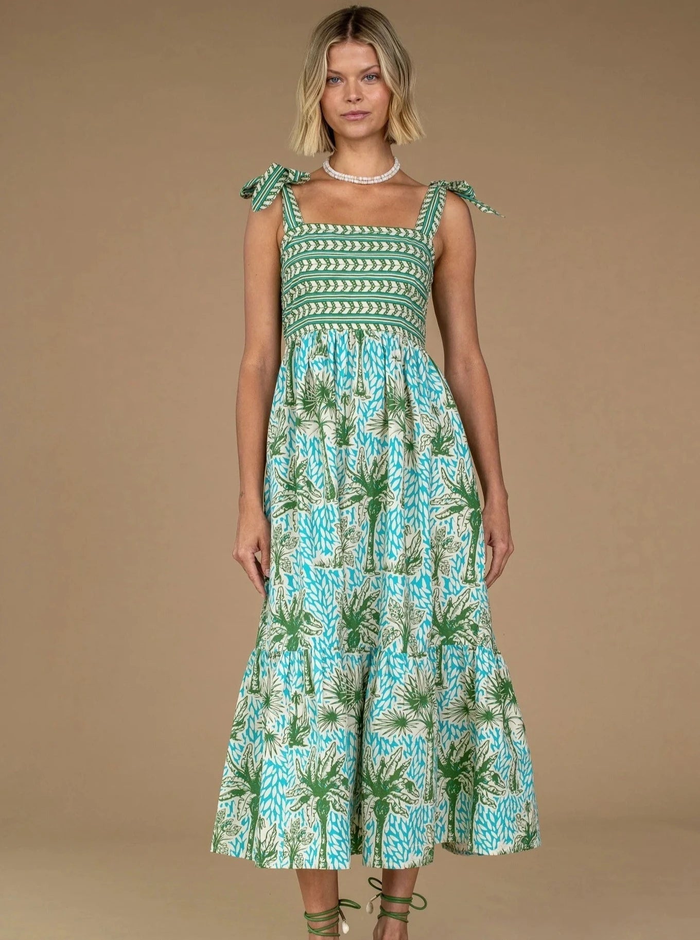 Doe Dress in Island Palm