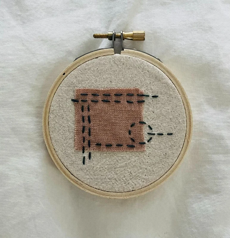 Earth & Needle Embroidery Hoop 3" Round