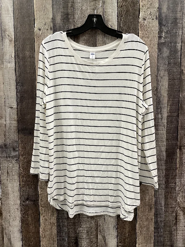 Top Long Sleeve Basic By Old Navy In Striped Pattern, Size: L